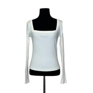 ZARA creamy white long sleeves square neck ribbed sweater size M